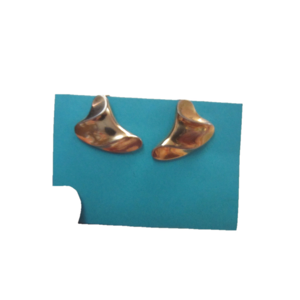 Vintage Gold Tone Clip-On Earrings Jewelry